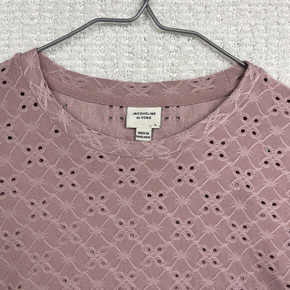 Jacqueline de Yong Womens T-Shirt Size Small Dusty Rose Eyelet Embroidery AOP - Picture 2 of 14